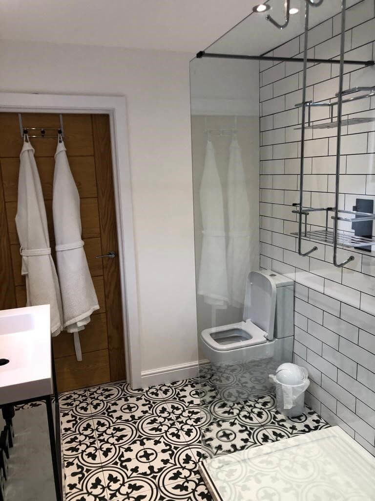 Wetroom approach